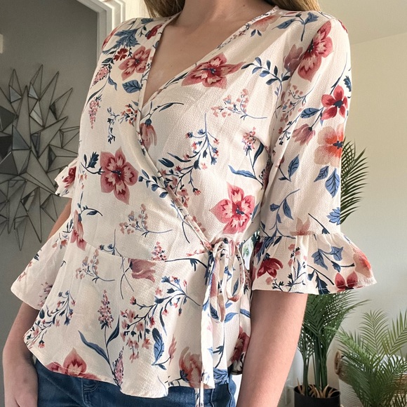 Tops - Floral 1/2 Sleeve Tie Blouse
